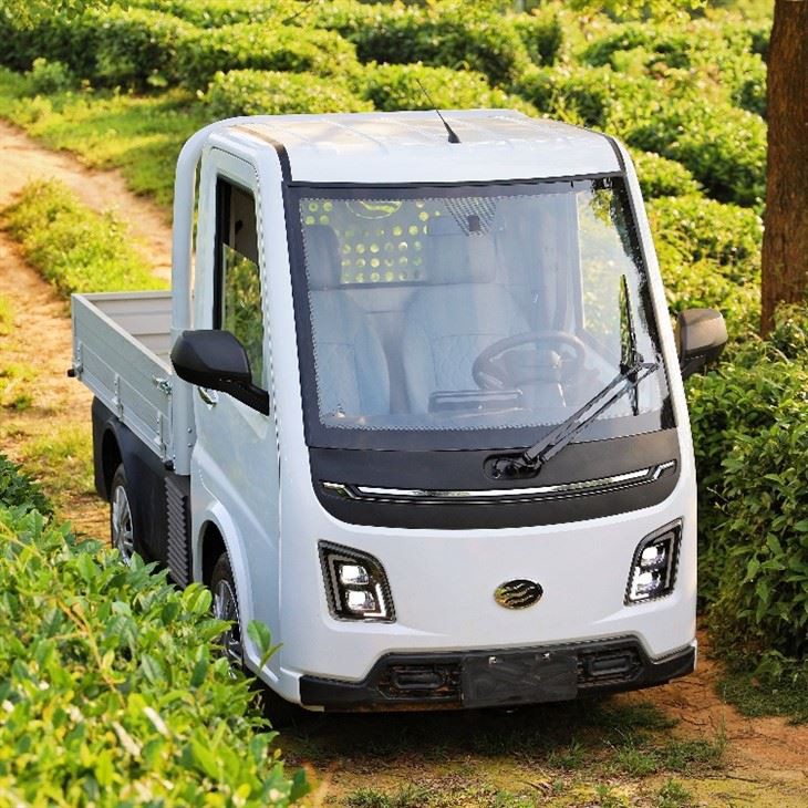 Xe vận chuyển Runhorse có chứng chỉ EEC